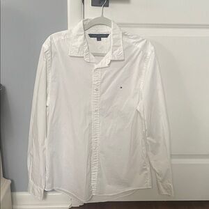 Tommy Hilfiger Classic White Button-Down Shirt